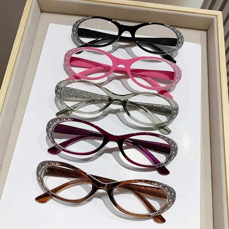 5 Colors Blue Light Blocking Reading Glasses Womens Luxury Diamond Frame Presbyopia Trendy Unisex Men HD Far Sight Eyeglasses W250513