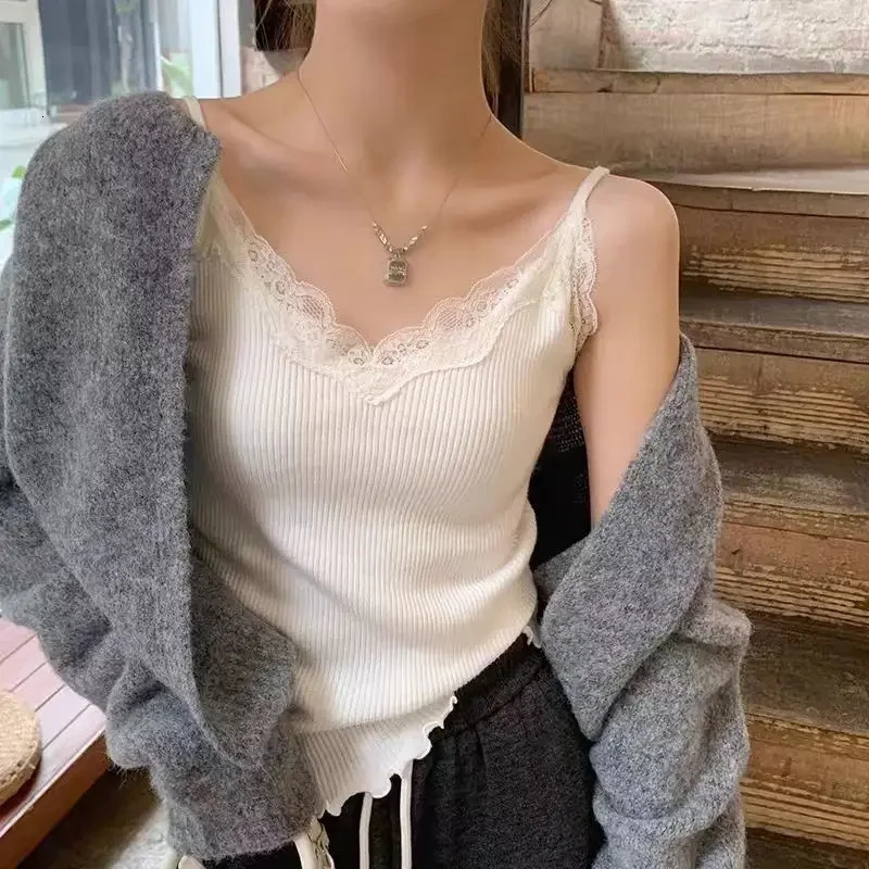 Lace Tank Top Women Cropped Cute Camis Sexy White Tops Female Korean Sleeveless Black Vest Summer Y2k Clothes 250513