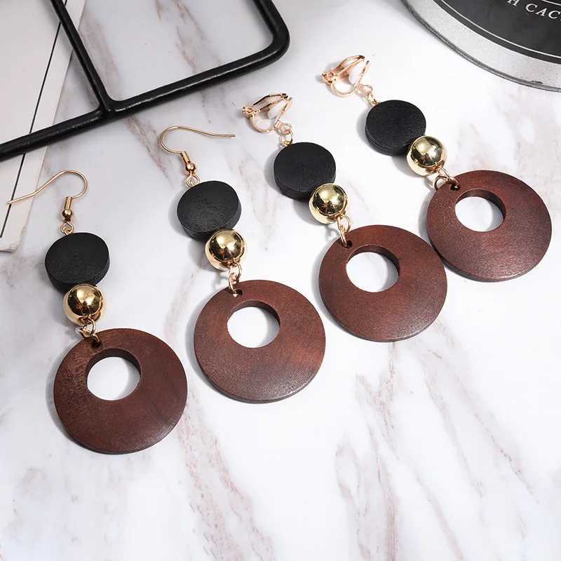 Natural Wood Clip on Earrings for No Pierced Hole Ear for Women Fashion Statement Geometric Earring Korean Girls Jewelry Gift Y250510