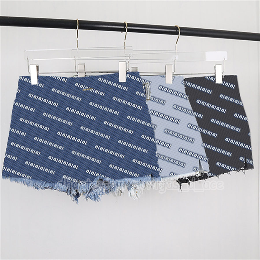 Designer Women Denim Shorts Blue Mini Jeans Summer y2k Street Style Beach Vacation Denim Bermudas