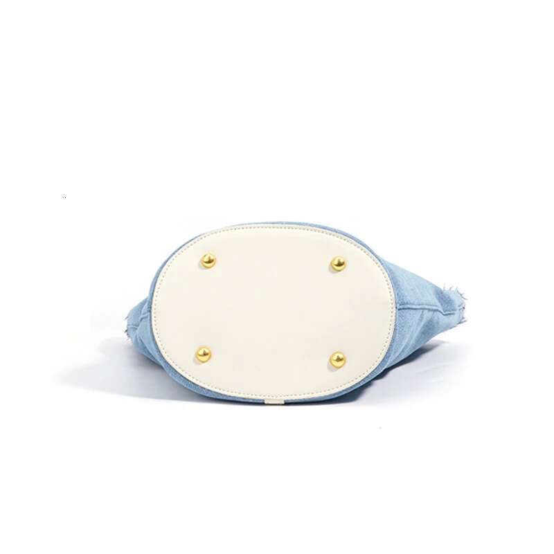 Niche Design Women's Bucket Summer Blue Denim Shoulder Large Capacity Handbag Simple Versatile Commuter Armpit Bag