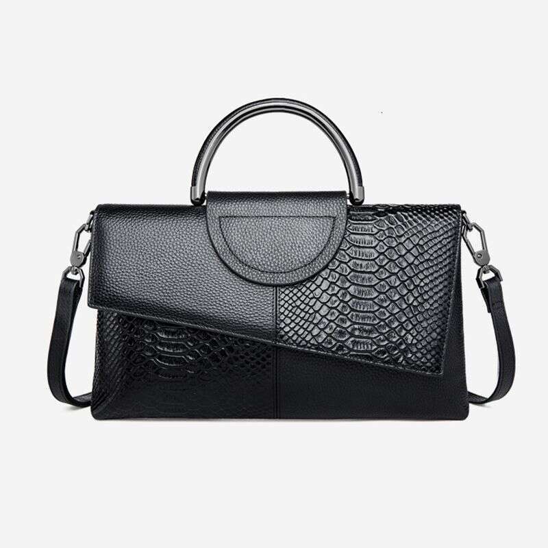 New trendy and high-end fashion exquisite small bag, niche women's large capacity crossbody bag