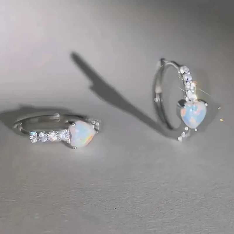 Huitan Unique Heart Imitation Opal Hoop Earrings for Women Newly Designed Statement Female Earrings Birthday Gift Chic Jewelry Y250510