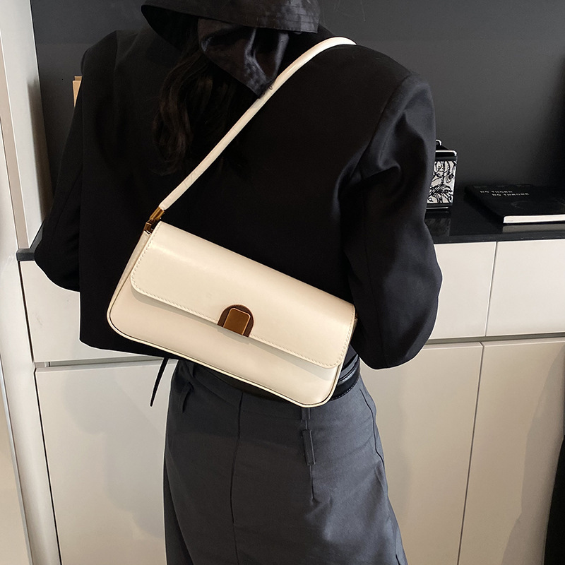 Spring niche women's bag, fashion sense, small square casual new style, versatile underarm trend 2025