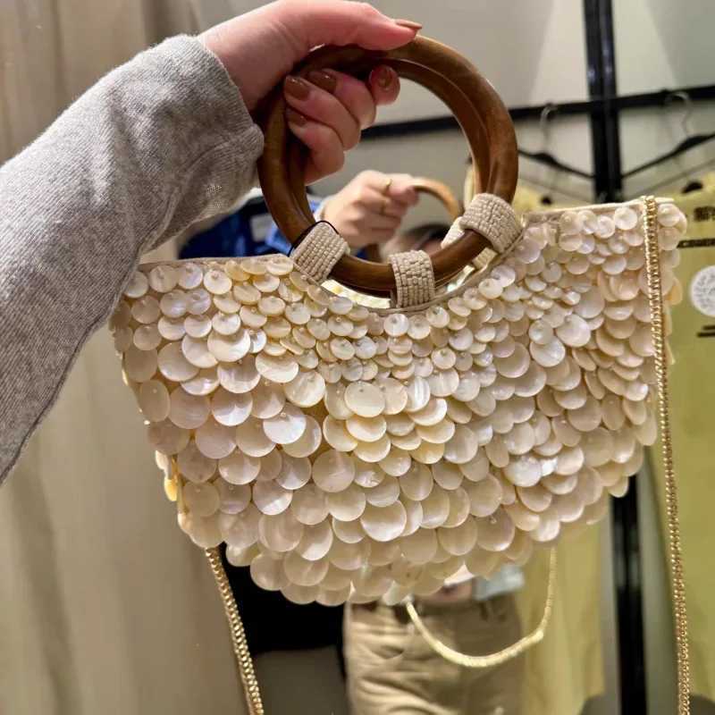 Designer Fairy Shell Handbag Handmade Round Sequin Wooden Handle Tote BagWomen Exquisite Beach Travel Vacation Purse Z250513