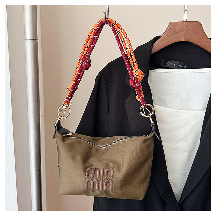 New Arrival Free Shipping Women's Vintage Small Dumpling Bag - Stylish Handbag with Quality Crossbody Bag Feature
