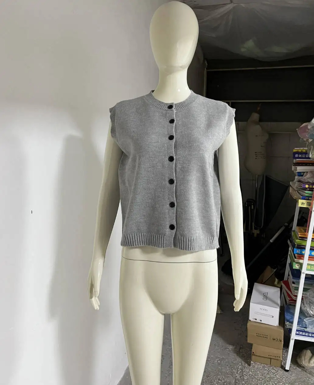 2025 Autumn Fashion Knitted Vests Top For Women Casual SingleBreasted Knitwear Cardigan Tanks Female Solid Sleeveless Sweaters 250506