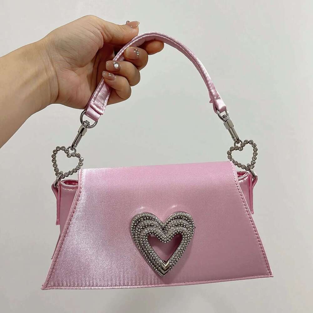 Fashion Heart Rhinestone Handbags Satin Evening Bags For Women Dias Designer Shoulder Bag Silk Wedding Clutch