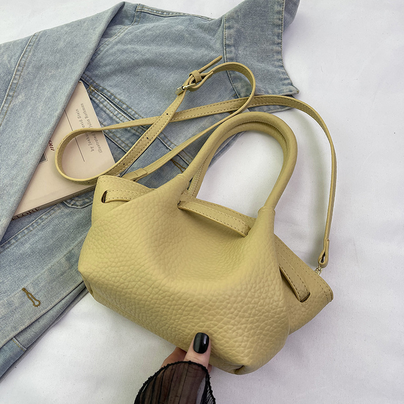 Fashion Large Capacity Underarm 2025 New Commuter Handheld Single Shoulder Vegetable Basket Bag