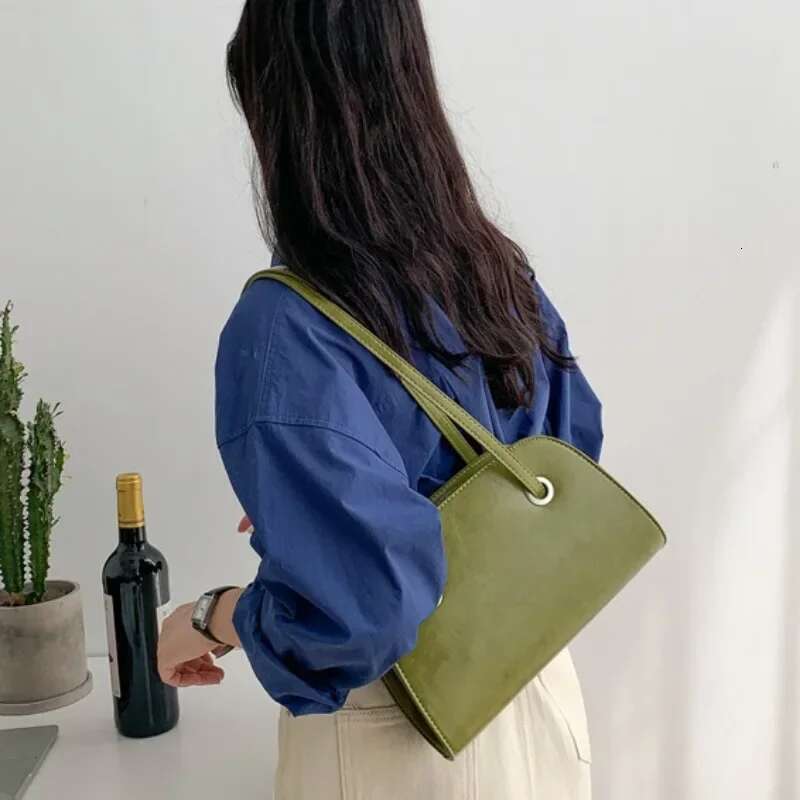Korean Fashion PU Underarm Bags Women 2025 All Match Simple Solid Shoulder Bag Office Lady Classic Style Handbag Bolsa Mujer