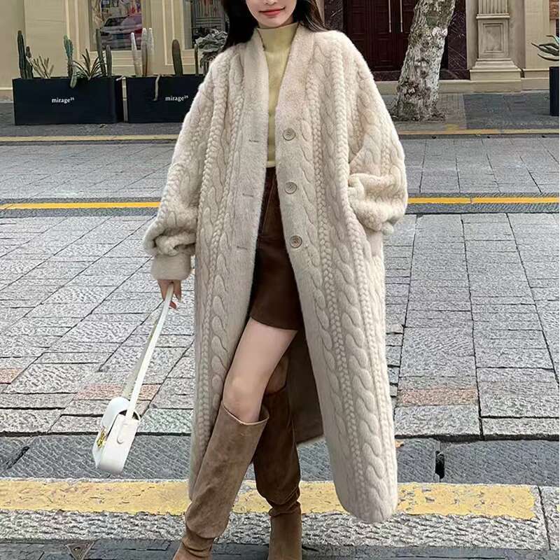 Women Cardigan Thickened Long 2024Autumn Winter V-Neck Jacket Female Loose Simple Leisure With Buttons Casual Faux Fur Coat Designer Designer