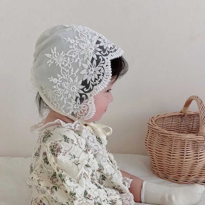 Lace Embroidery Flower Baby Hat Summer Breathable Mesh Infant Girl Bonnet Cap Newborn Photography Props R250512