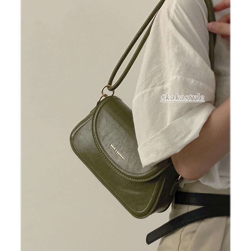 Women's 2025 new trendy and fashionable underarm with niche texture small square bag versatile ins single shoulder crossbody bag