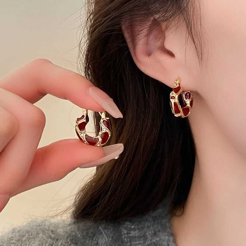 Mirad Retro Style Red Natural Stone Ring Irregular 2024 New Item Niche Design Temperament Earrings Ear Buckle For Women Y250510