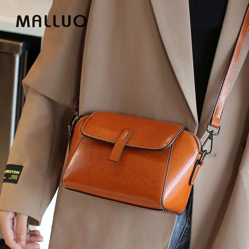 Oil Wax Cowhide Genuine Leather Crossbody Small for Women Fashionable Versatile Shoulder Shell Handbag Lady Casual Phone Bag