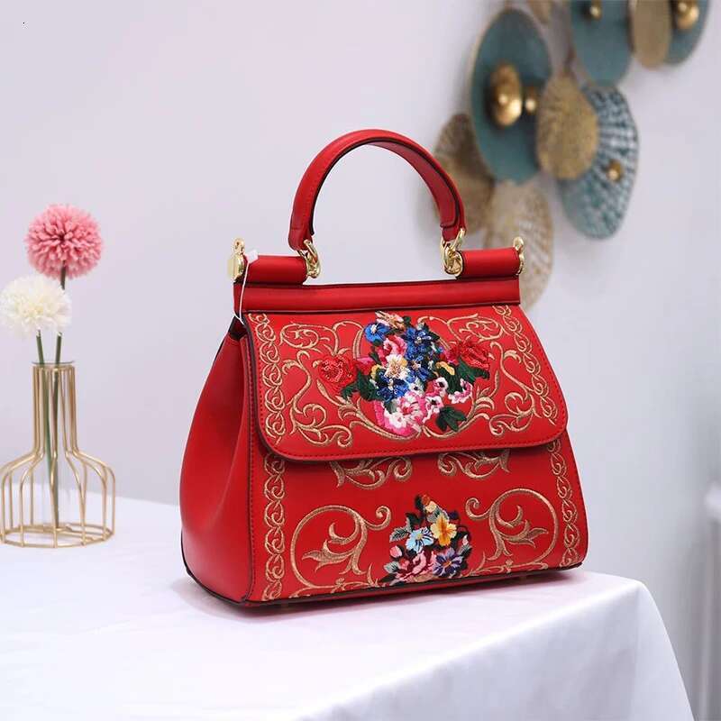 Designer Bag 2025 Brand Embroidered Handbag Chinese Style Design Women's Crossbody Shoulder Bag Exquisite Elegant Mother's Gift Luxury Bag
