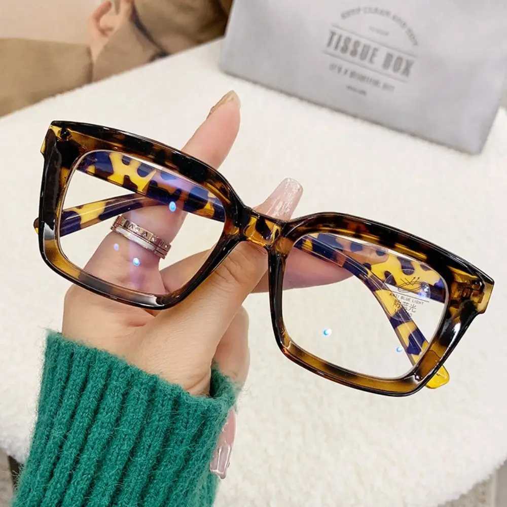 2024 Oversized Square Glasses Anti Blue Light Glasses Large Frame Myopia Glasses Flat Light Glasses Transparent Eyeglasses W250513