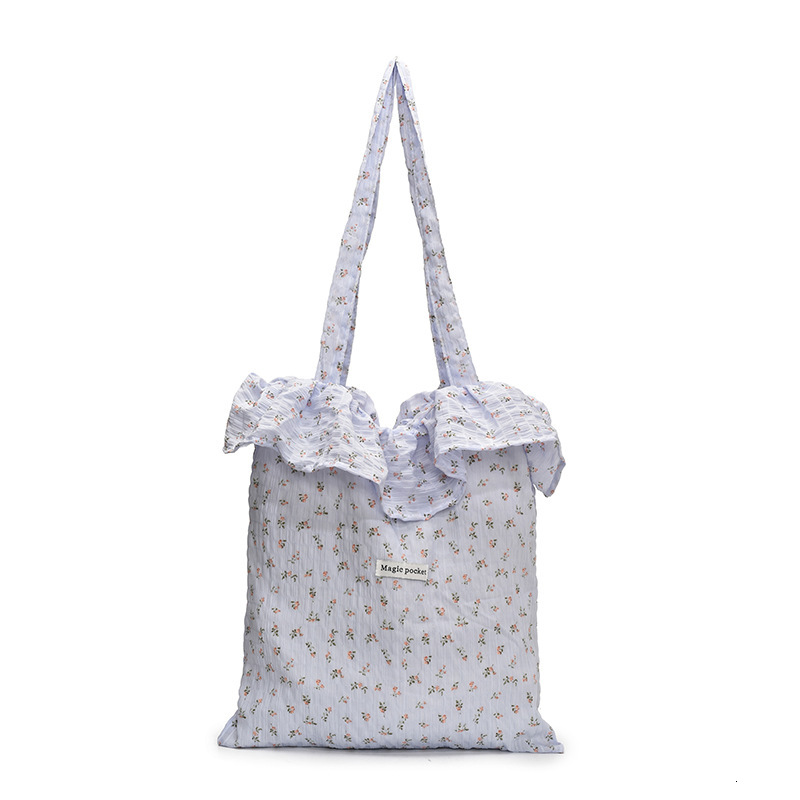 Korean floral canvas tote 2025 summer new large capacity wrinkled cloud women's fashionable shoulder bag