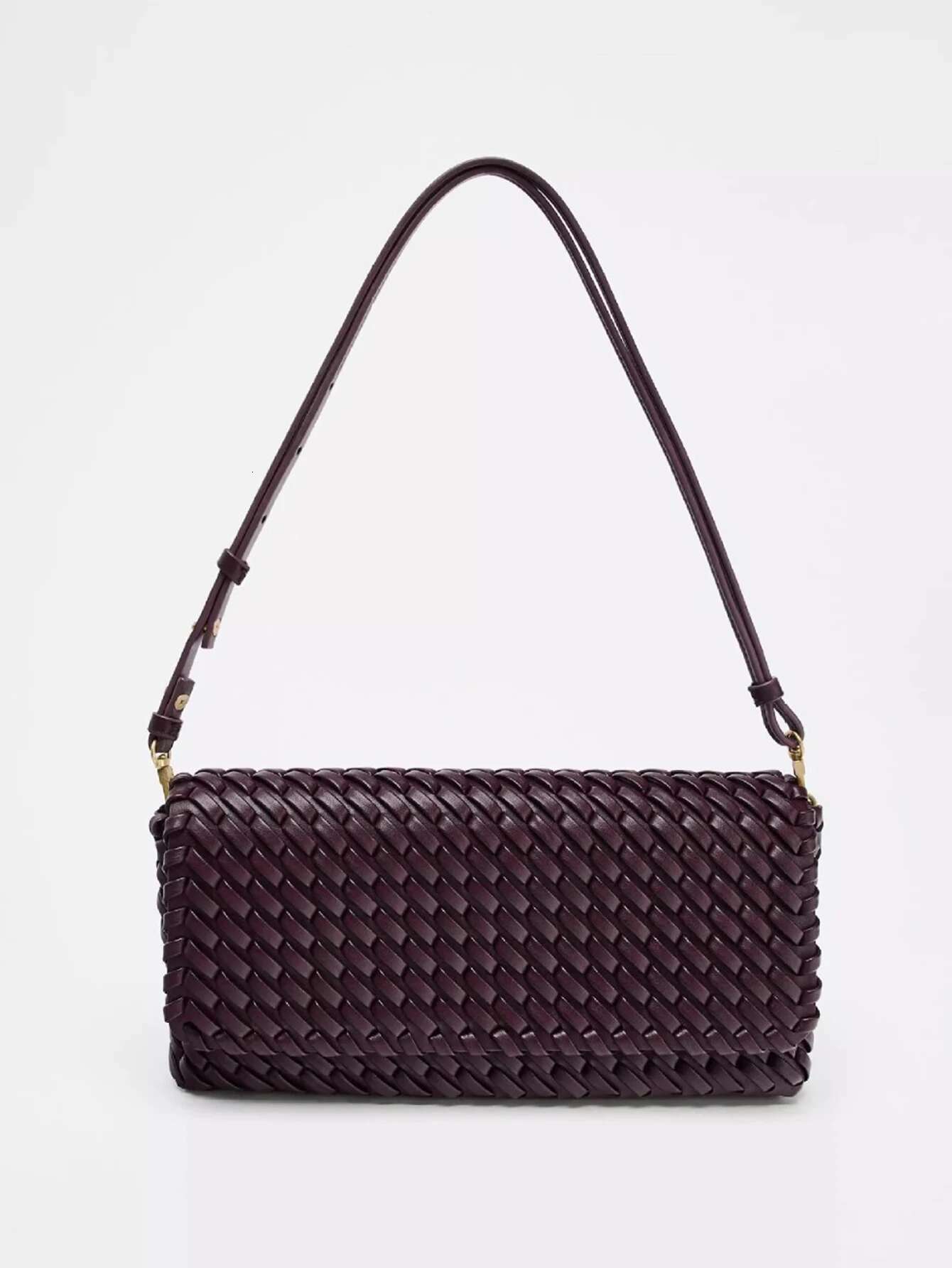 Woven Exude A Sense Of Sophistication. Single-Shoulder Crossbody Flip Bags Are Simple And Versatile