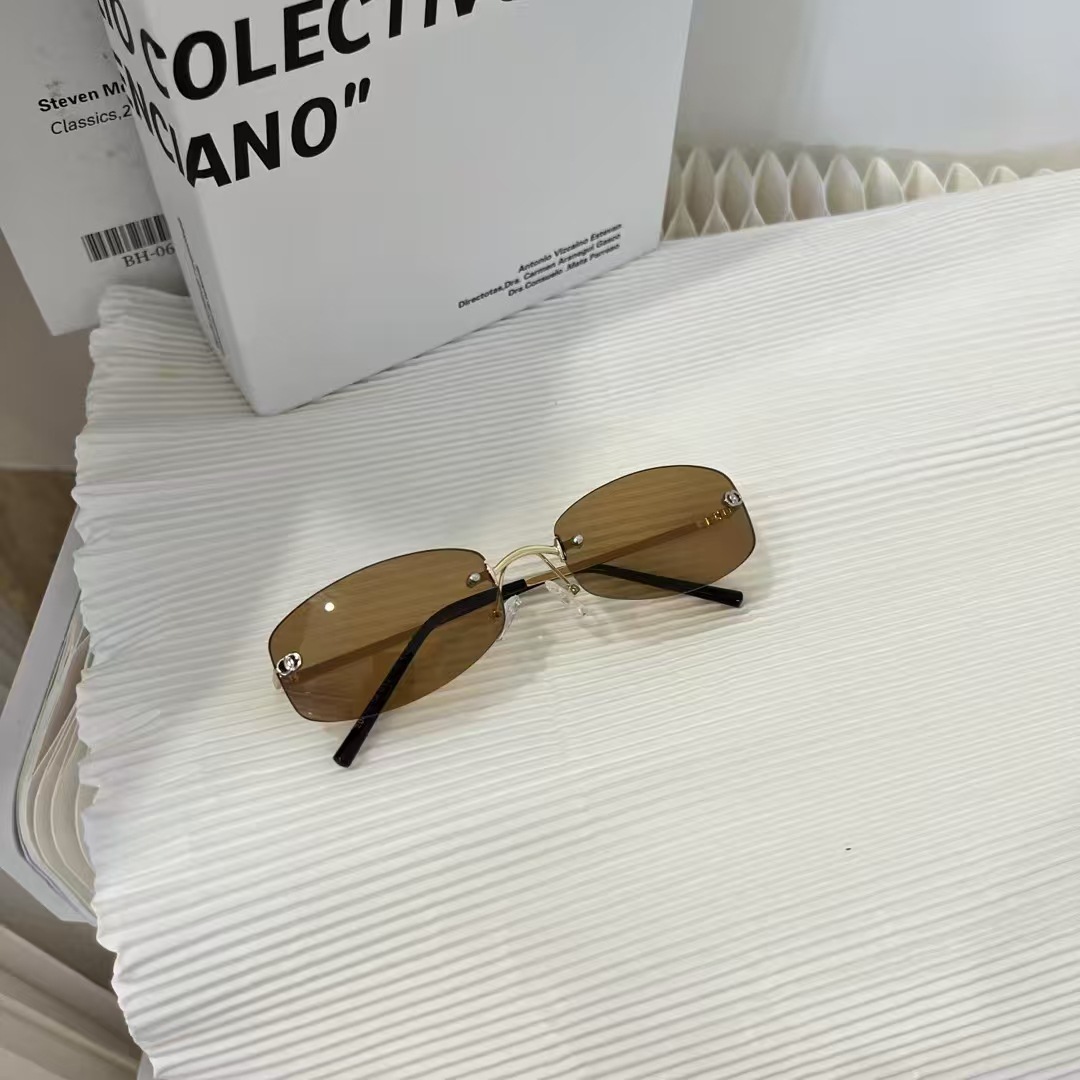 Designer Sunglasses For Women Men Fashion Metal Sunglasses Luxury Polarized Lens Goggle Pilot PC Frame Oversized UV400 Eyewear Luxury Style Sunglasses