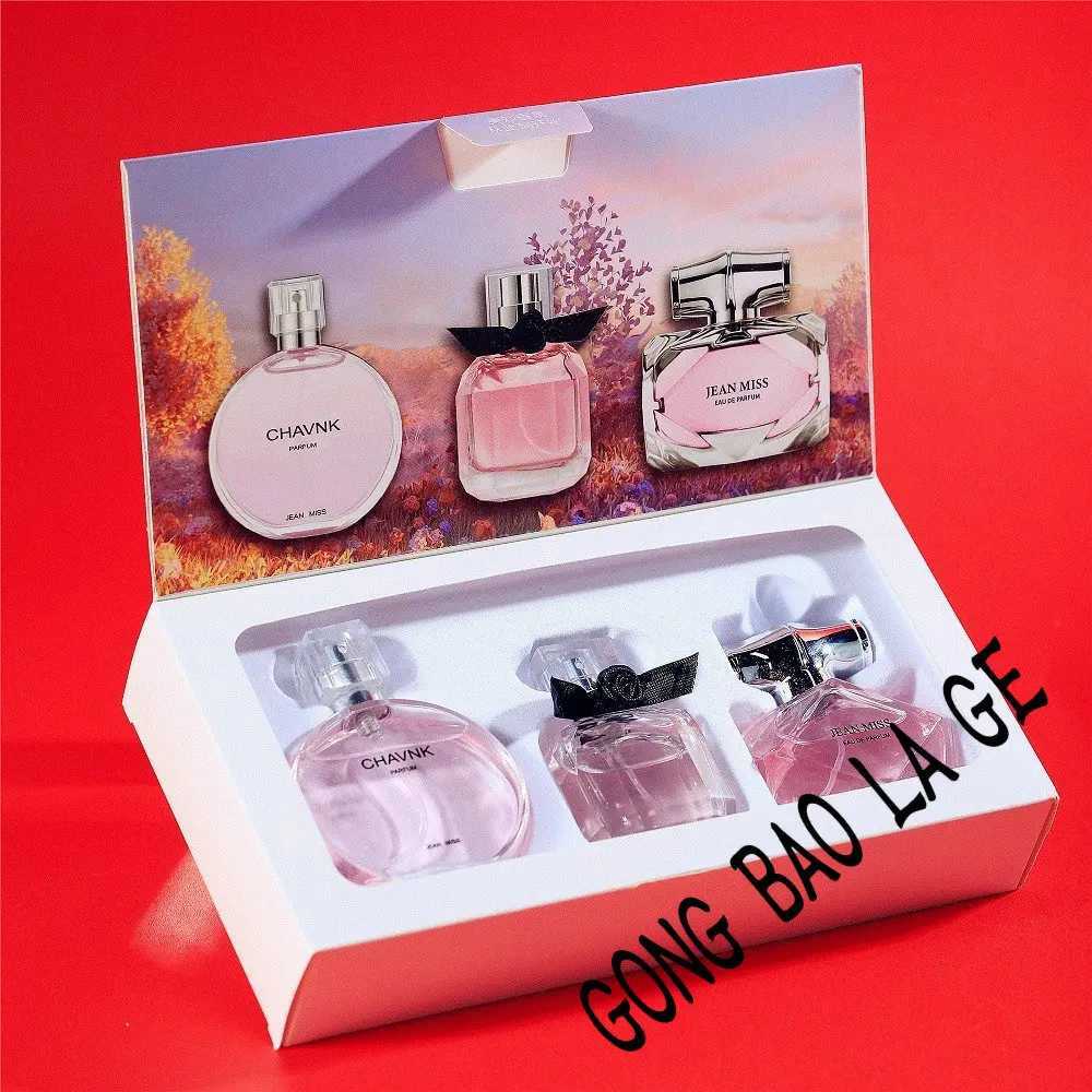 Brand 90ml Gift Box 3PCS Set Women Perfume Spray Exudes Feminine Charm Lasting Fragrance Floral Scent pheromone Eau De Parfum W250513
