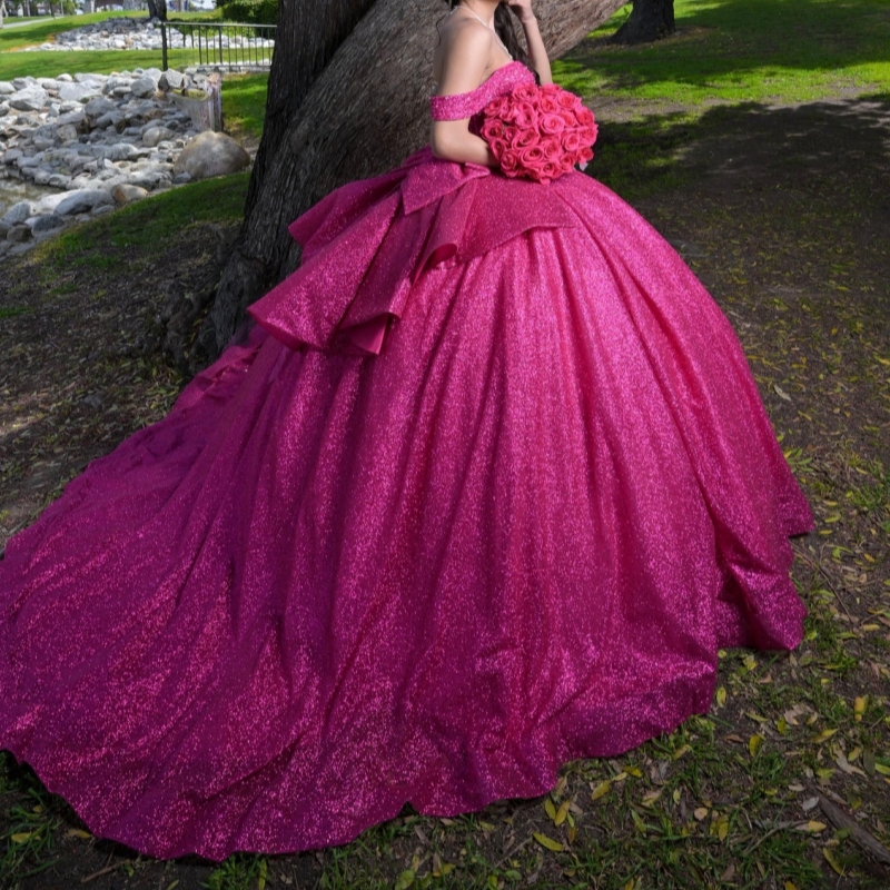 Rose Red Shiny Quinceanera Dresses Off Shoulder Ball Gown Sweet 16 Dress Bow Beading Crystal Tull Birthday Party Vestidos 15 De Anos
