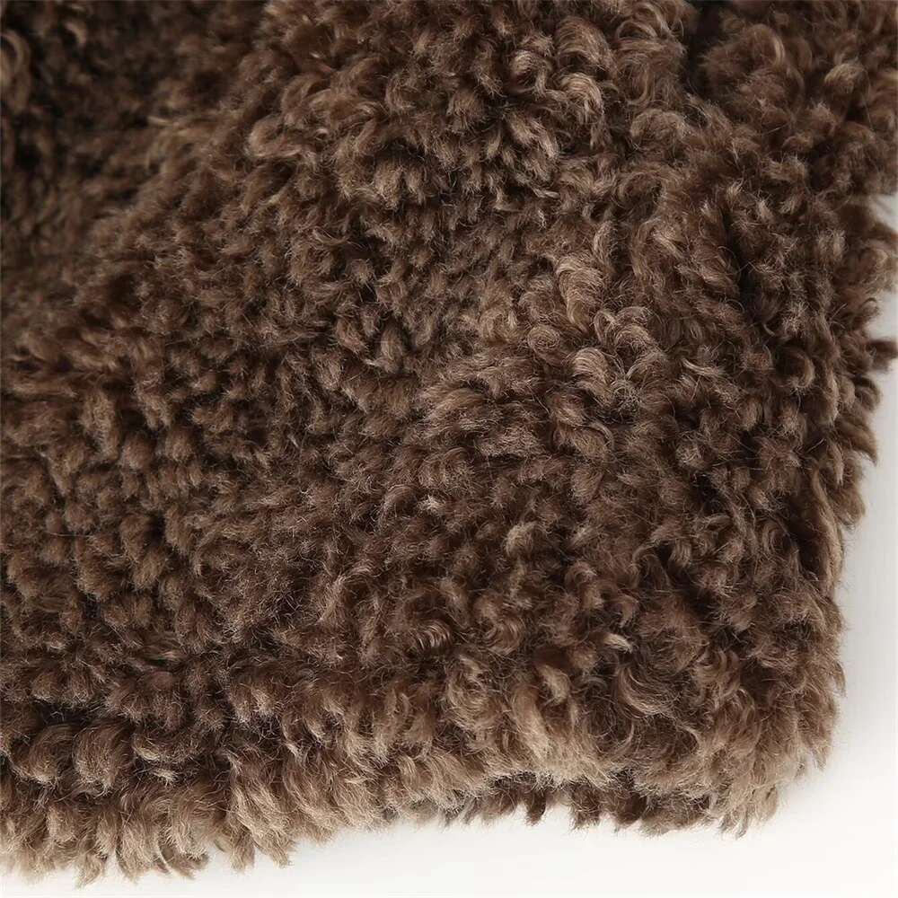 autumn new women's clothing style fashionable and versatile artificial fur effect short coat jacket