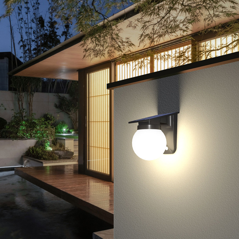 2025 Brand New Solar Powered Fence Outdoor Waterproof Simple Modern Corridor Staircase Exterior Wall Courtyard Lamp