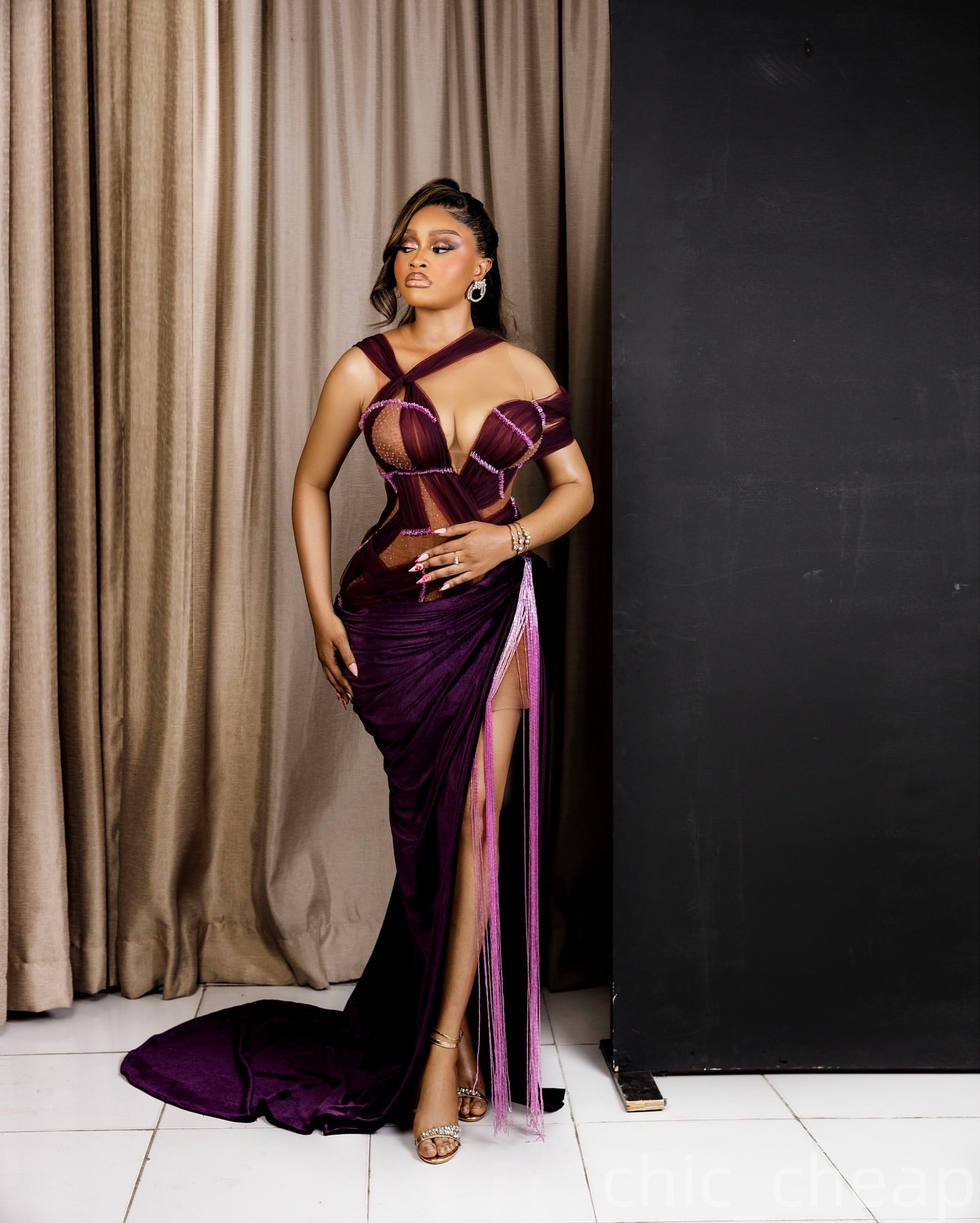 Burgundy Sheath Plus Size Prom Dresses 2025 Beadings High Split Velvet Evening Formal Party Second Birthday Engagement Gowns Dress For Special Occasio