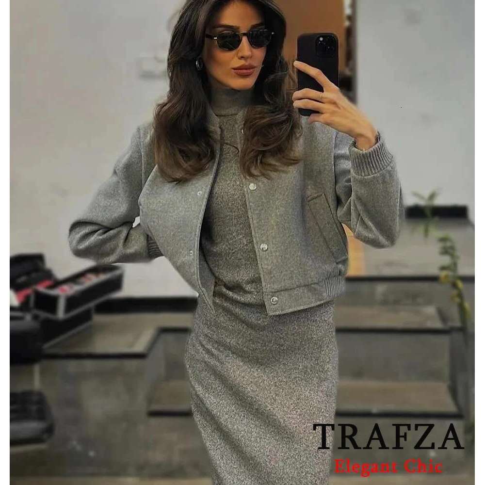 TRAFZA Casual Solid Soft Tweed Coat Women's Pocket Buttons New 2025 Spring Fall Fashion Simple Versatile Jacket