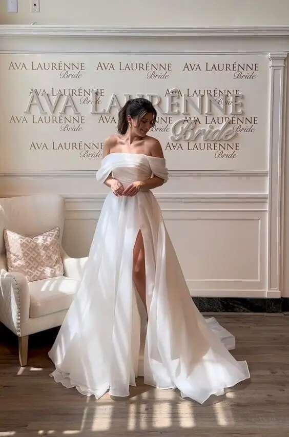 Elegant Off The Shoulder Organza Bridal Grown A Line Wedding Dresses Side Slit Custom Made Vestido De Noival