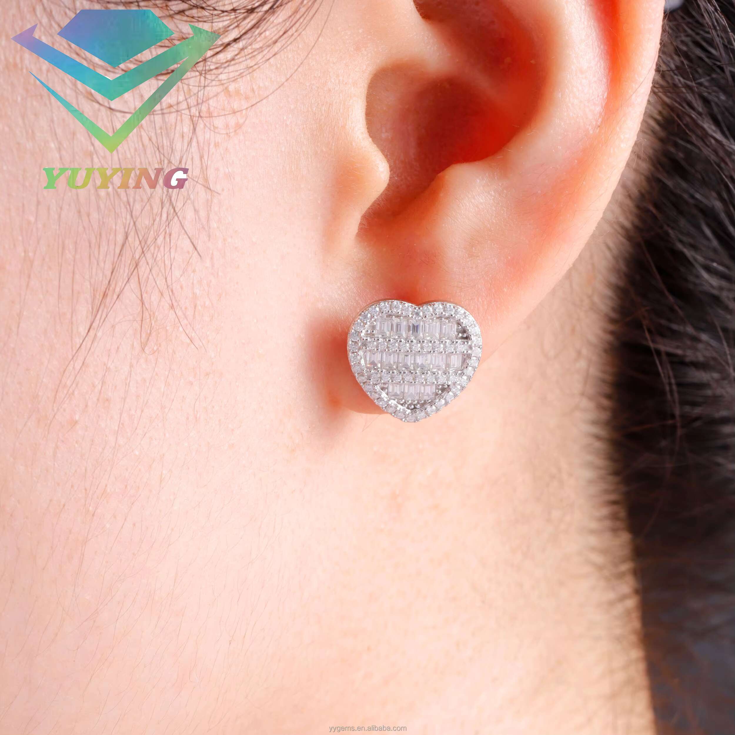 Popular Design Gold Plated 925 Sterling Silver Iced Out Baguette Moissanite Diamond Heart Shape Earring Studs for Hip Hop Life