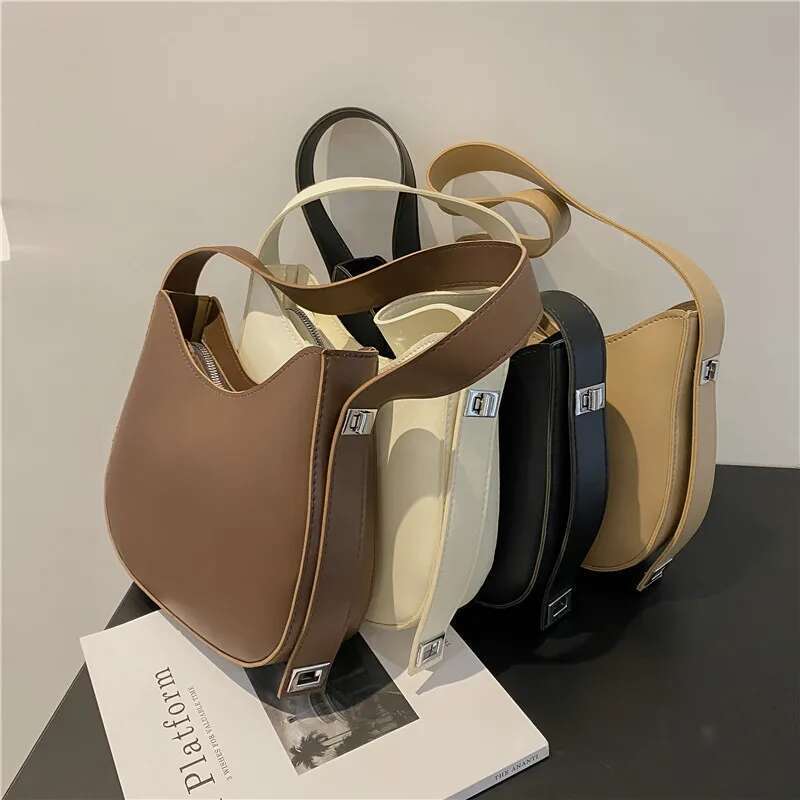 PU Leather Fashion Design Crossbody For Women Summer Travel Shoulder Bags Large Capacity Handbags And Purse Armpit Hobo Bag