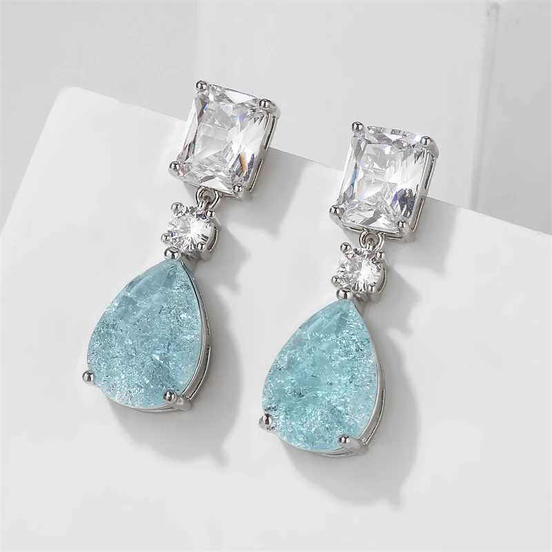 UILZ New Ice Crack Design Fashion Green Square Water Drop CZ Zircon Dangle Earrings for Women Wedding Party Jewelry Y250510