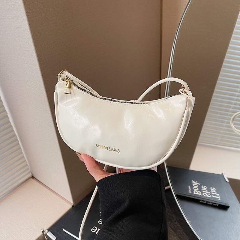 High Quality New Style Free Delivery Designer Bag Niche Design 2025 Winter New Versatile Ins Premium Single Shoulder Crossbody Dumpling Bag Temperamen