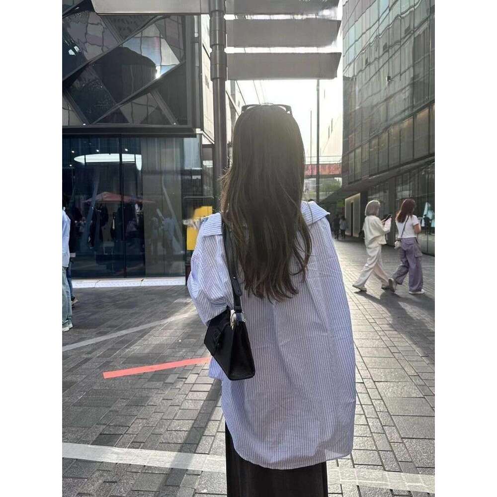 2025 new trendy high-end crossbody French western-style hand-held armpit simple and fashionable shoulder bag small square bag