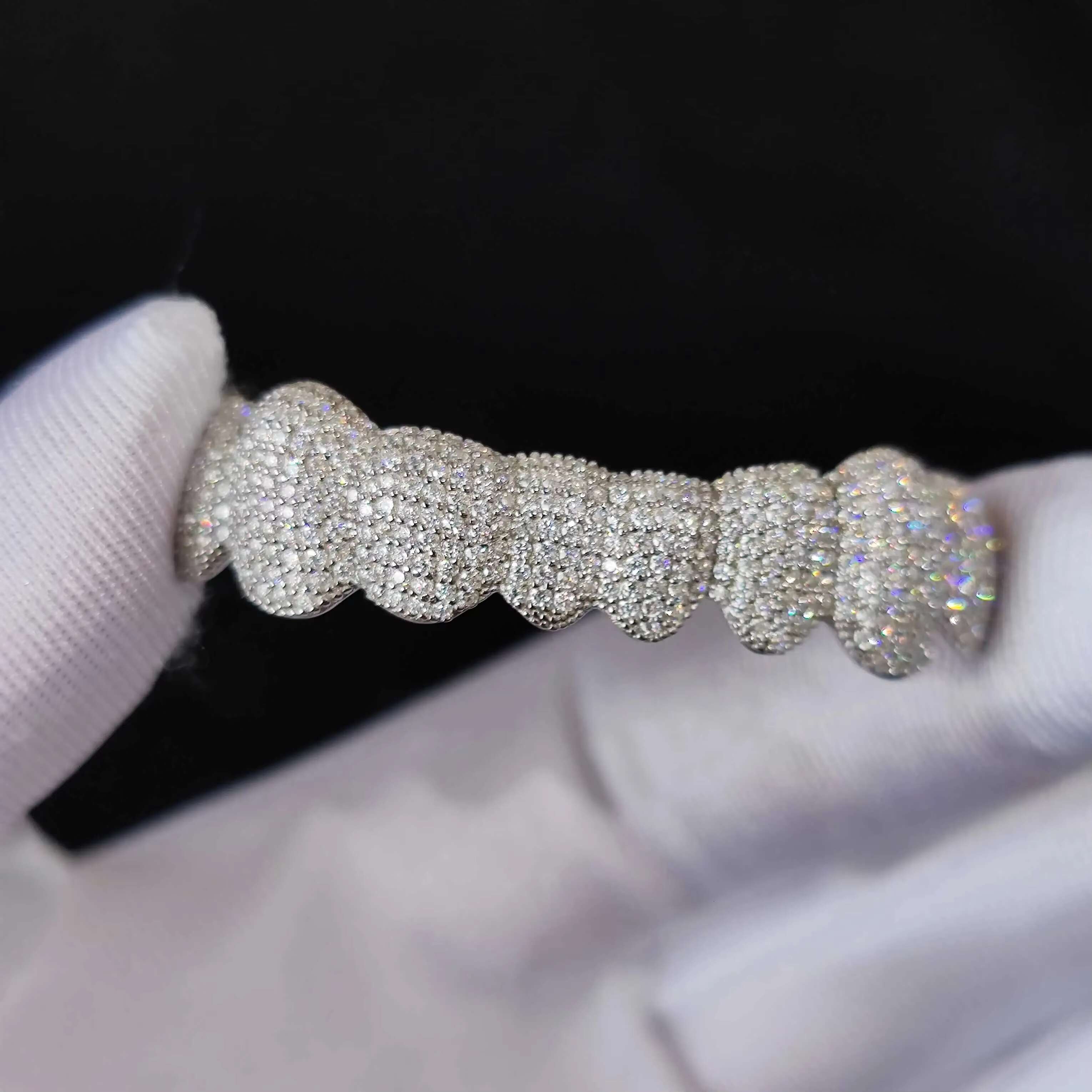 VVS Moissanite Diamond Custom Grillz Jewelry Hip Hop Iced Moissanite Grill Teeth Grill Sterling Silver Diamond Grills for Men