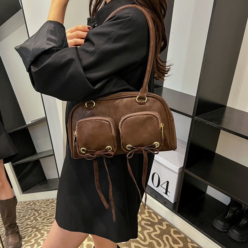 Minimalist Underarm for Women 2025 Winter New Korean Edition Small Handheld Commuter Shoulder Bag