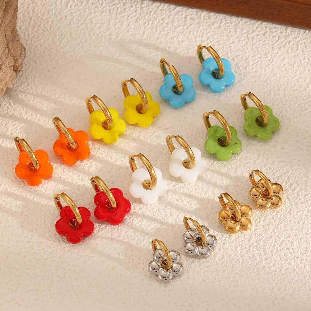Colorful Small Flower Stainless Steel Charms Earring 18K Gold Plated Circle Ear Buckle Hoop Earrings Jewelry for Women Y250510