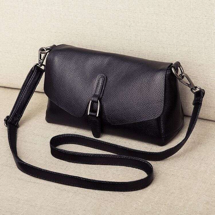 Pure 2025 New High end Genuine Leather Single Shoulder Crossbody Women's Lightweight and Versatile Handheld Large Capacity Bag