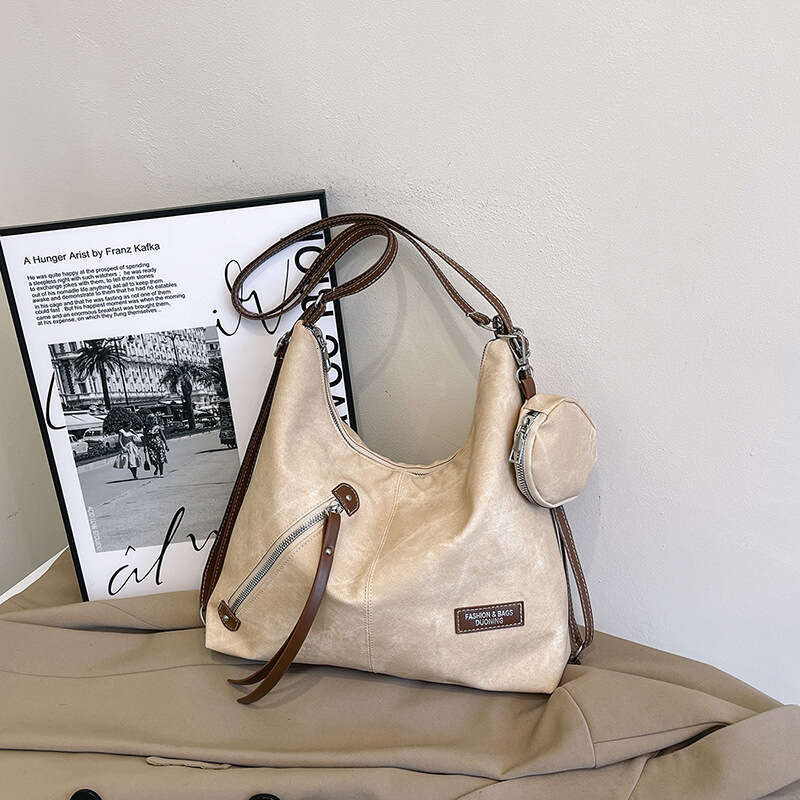 Large capacity fashionable armpit for women 2025 new trendy internet celebrity contrasting single shoulder bag, simple tote bag