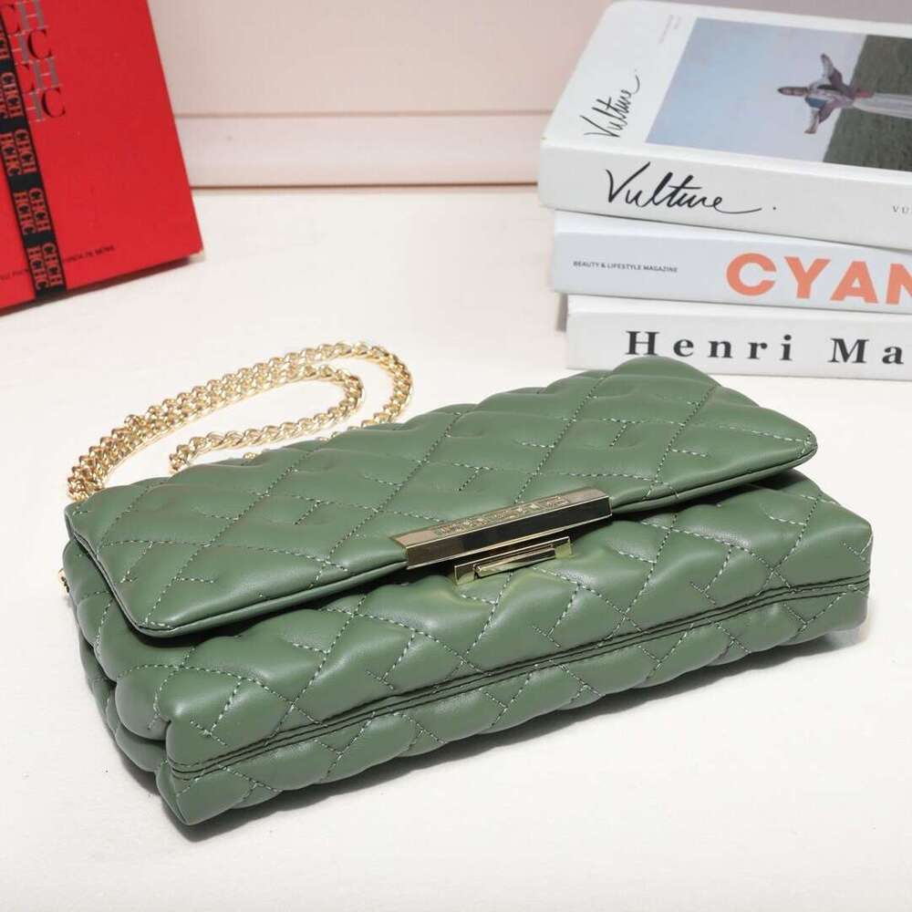 CHHC small fragrant style 2024 new women's diamond grid chain fashionable and versatile ins crossbody shoulder bag