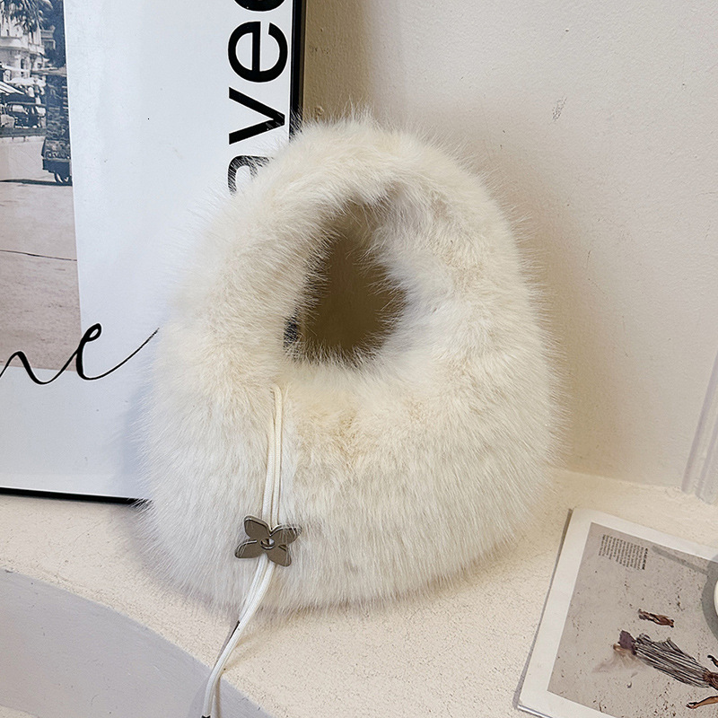 Fashionable, trendy, high-end, exquisite, furry handbag, black, white, and gray are three color bags, 24 winter new styles