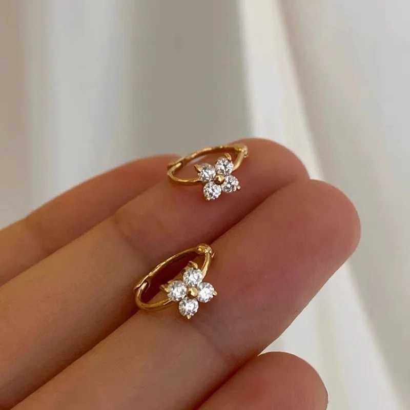 925 Silver Needle Simple Shiny Zircon Earrings Gold Plating Jewelry Crystal Stud Earrings Women Y250510