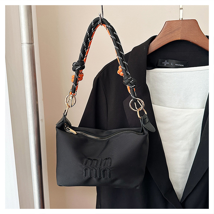 New Arrival Free Shipping Women's Vintage Small Dumpling Bag - Stylish Handbag with Quality Crossbody Bag Feature
