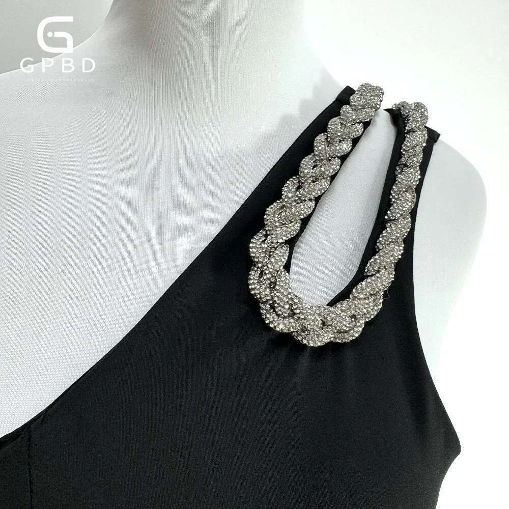 Sexy One Shoulder Hollow Twisted Dia Design Tight Maxi Dress Women Sleeveless Black Celebrity Evening Party Gowns