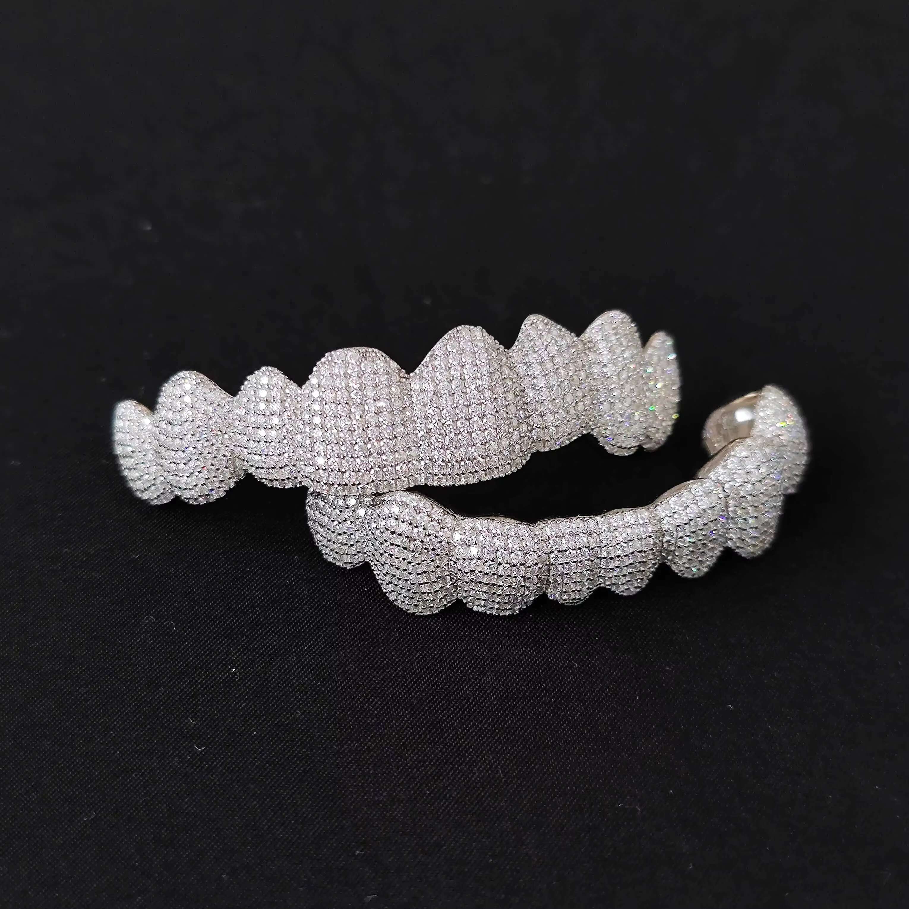 VVS Moissanite Diamond Custom Grillz Jewelry Hip Hop Iced Moissanite Grill Teeth Grill Sterling Silver Diamond Grills for Men