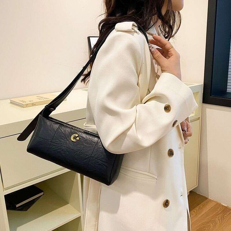 Lingge Cow Leather Square for Women 2025 New Zipper Single Shoulder Crossbody French Stick Summer Small Cross Body Bag
