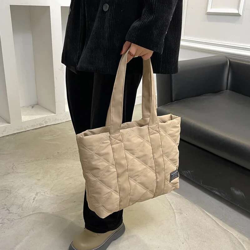 ddmy Versatile Fashionable and Large Capacity Nylon Cloth Women's New Shoulder Bag Street Trend Handbag Bolsa Feminina