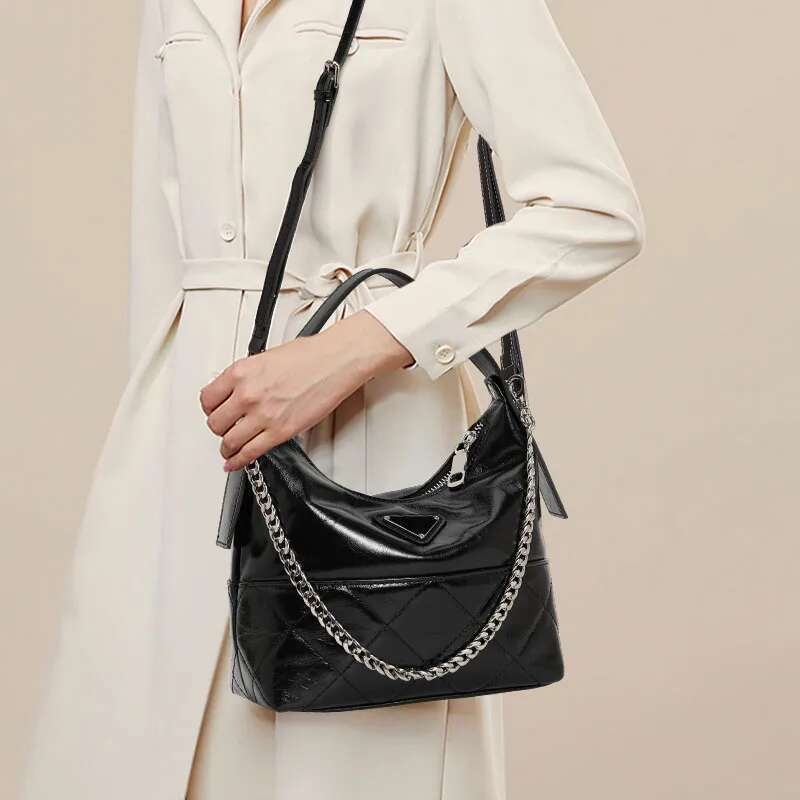 Aidrani Leather cowhide crescent metal chain bright plaid 2024 new fashion temperament ladies portable shoulder bag